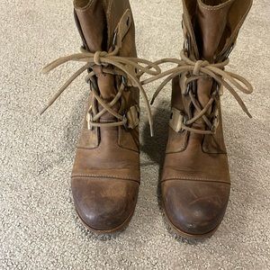 Sorel Joan of arctic wedges